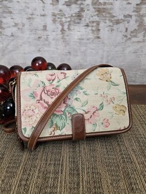 Vintage Floral Tapestry Crossbody Purse Wallet Bag 80s 90s Cottagecore Brown